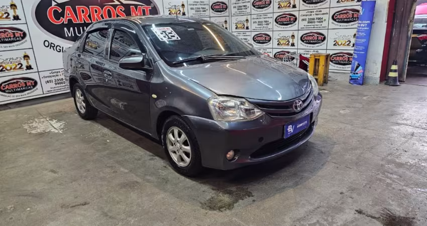 TOYOTA ETIOS 1.5 XS SEDAN FLEX  4P MANUAL 2014