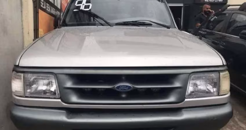 Ford Ranger XL 4.0 CS - Prata - 1996/1996