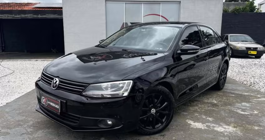 VOLKSWAGEN JETTA 2.0 2014