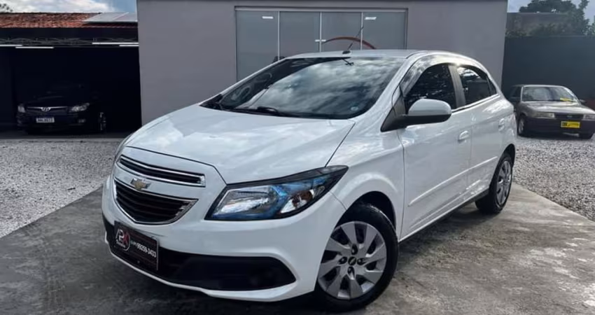 CHEVROLET ONIX 1.4MT LT 2015