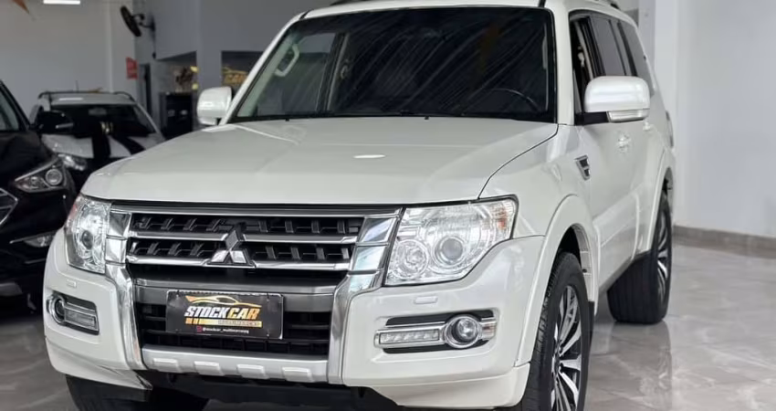 Mitsubishi Pajero 2017 3.2 hpe 4x4 7 lugares 16v turbo intercooler diesel 4p automático