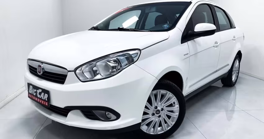 Fiat Grand Siena ESSENCE Dualogic 1.6 Flex 16V  - Branca - 2014/2015