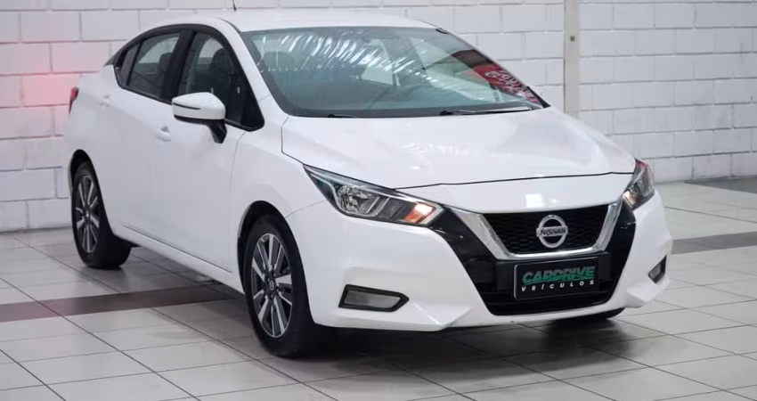 Nissan Versa Advance 1.6 16V Flex Aut.  - Branca - 2020/2021