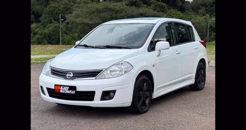 NISSAN TIIDA 1.8 SL 2012