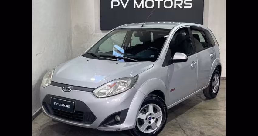 Ford Fiesta 1.6 8V Flex/Class 1.6 8V Flex 5p  - Prata - 2011/2012