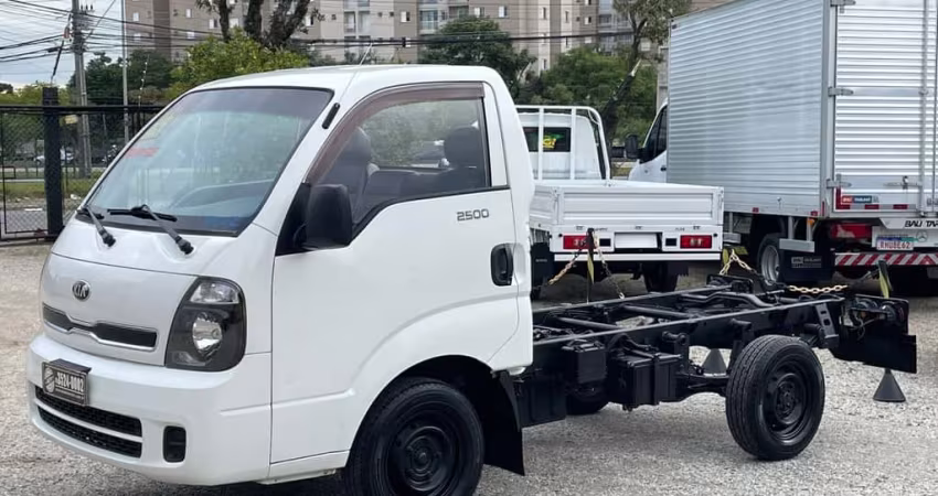 KIA BONGO K-2500 2.5 4x2 TB Diesel