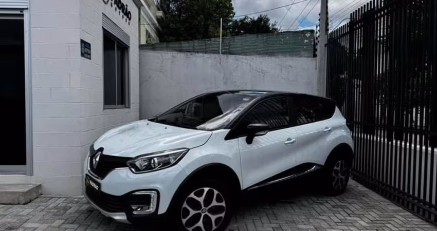 RENAULT CAPTUR INTENSE 2.0 16V 5P AUT 2018
