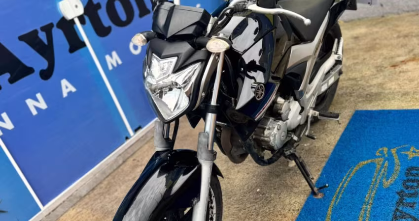  YAMAHA FAZER 250cc 2015 À VENDA! 