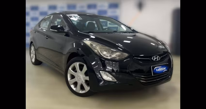 Hyundai Elantra Gasolina Automático