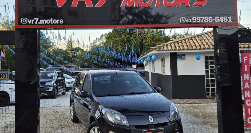 SANDERO SUPER NOVO!