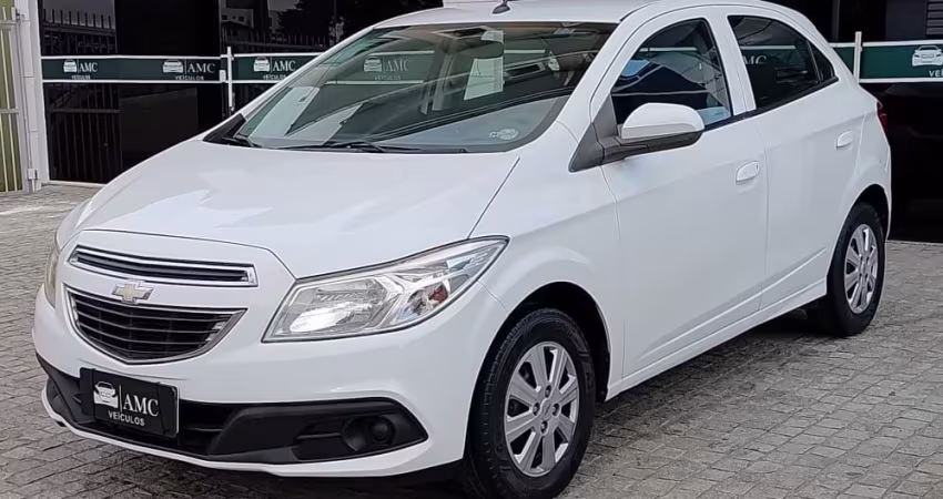 Onix Hatch LT