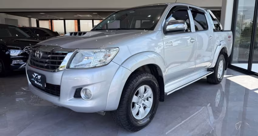 TOYOTA HILUX CD SRV D4-D 4x4 3.0 TDI Diesel Aut
