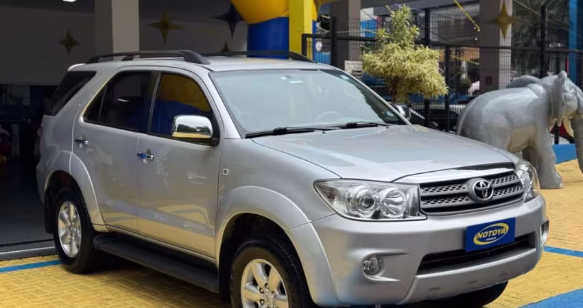 TOYOTA HILUX SW4 4X2SR 2009