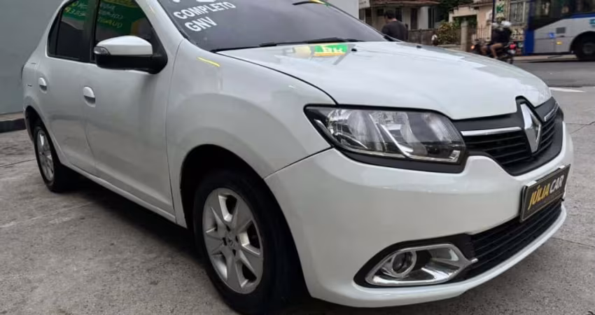 Renault Logan 2015 1.6 dynamique 8v flex 4p manual