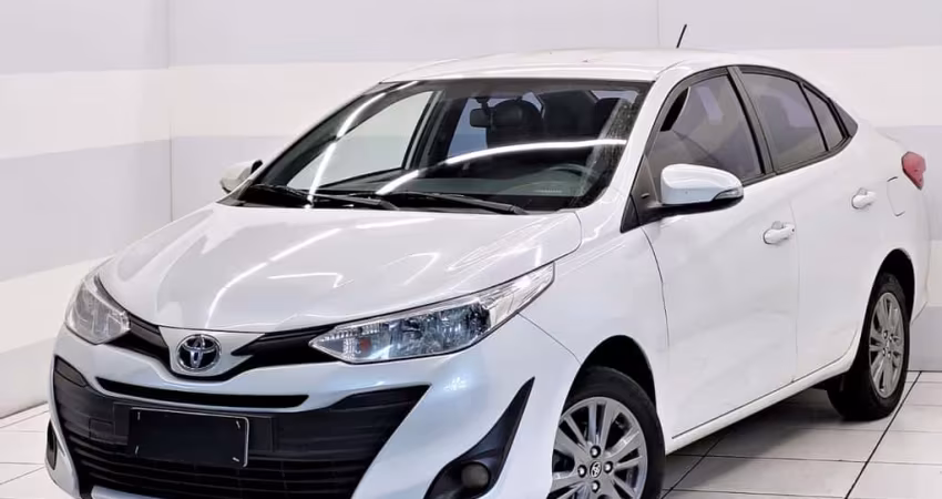 Toyota Yaris 2022 1.5 16v flex sedan xl plus connect multidrive