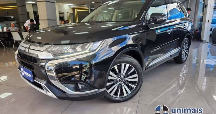 MITSUBISHI OUTLANDER 2.2 MIVEC DI-D DIESEL HPE-S AWD AUTOMÁTICO