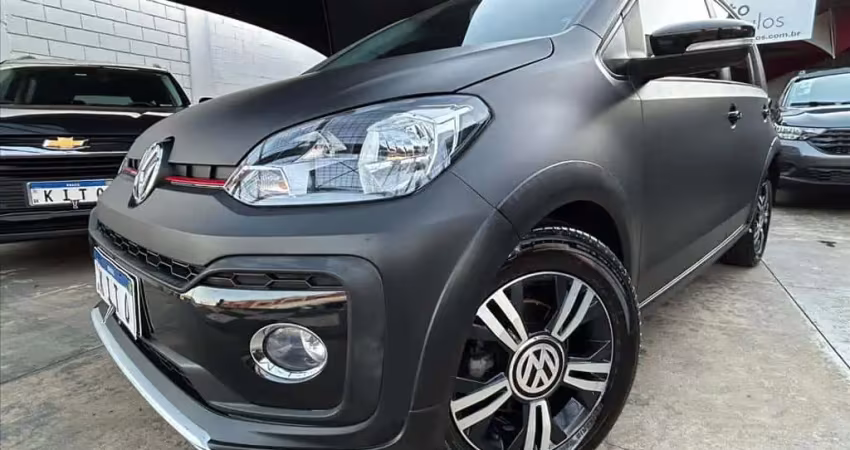VOLKSWAGEN UP 1.0 170 TSI TOTAL FLEX XTREME 4P MANUAL