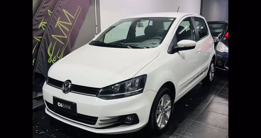 VOLKSWAGEN FOX CONNECT MB 2019