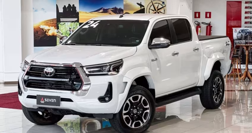 Toyota HILUX 2.8 D-4D TURBO DIESEL CD SRX 4X4 AUTOMÁTICO