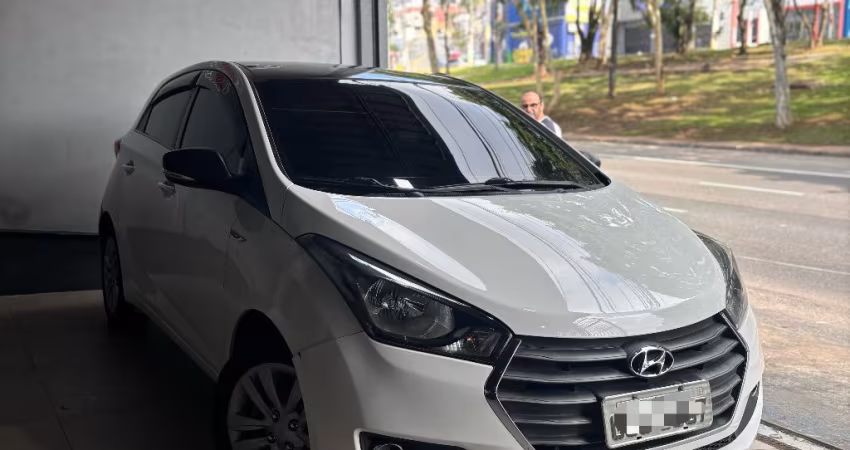 HYUNDAI HB20 COMFORT PLUS 2018 MUITO CONSERVADO