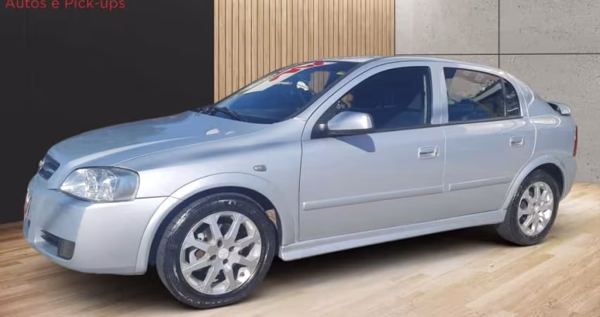 Chevrolet Astra Advant. 2.0 MPFI 8V FlexP. 5p  - Prata - 2010/2011