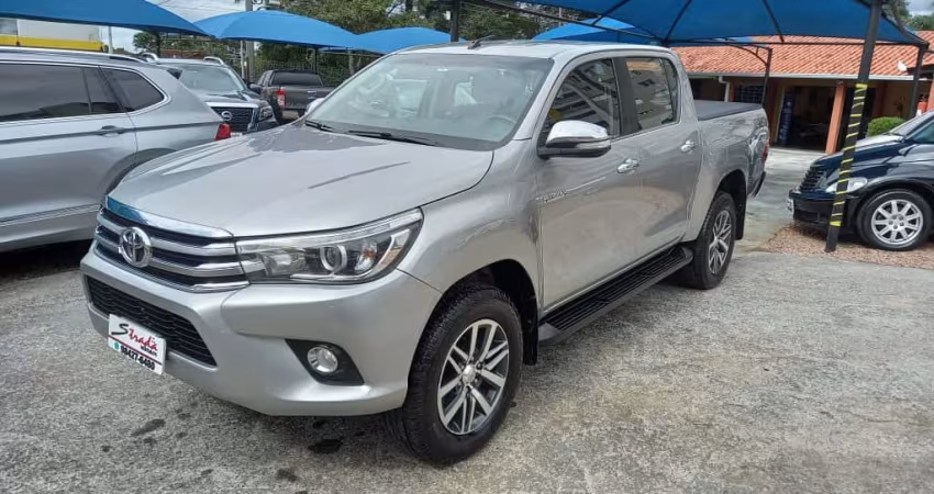 TOYOTA HILUX 2.8 SRX 4X4 CD 16V DIESEL 4P AUTOMÁTICO