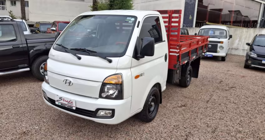 HYUNDAI HR 2.5 LONGO COM CAÇAMBA 4X2 16V 130CV TURBO INTERCOOLER DIESEL 2P MANUAL