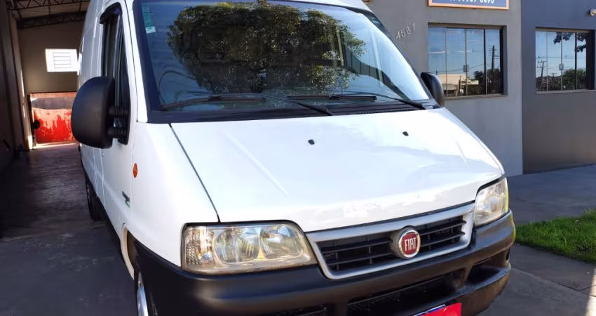Fiat Ducato Furgão Maxicargo Teto Alto e Longa -  2014 