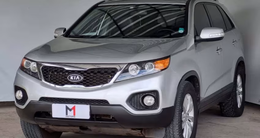 KIA SORENTO EX 2.4 GASOLINA AUTOMÁTICO - 2012 - PRATA