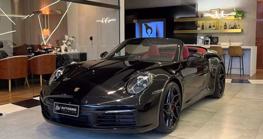 Porsche 911 Carrera Cabriolet 3.0 (991/992)  - Preta - 2024/2024