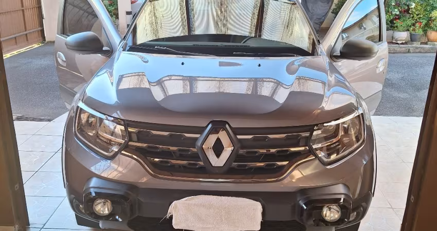 Duster 1.3 Iconic Turbo 2023 / 20.mil km/ Cor Cinza / Estado de zero km
