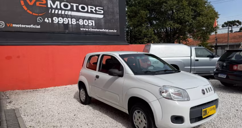 FIAT UNO VIVACE 1.0 2014!! Veículo possui vidros elétricos, ar quente, desembaçador traseiro, air ba
