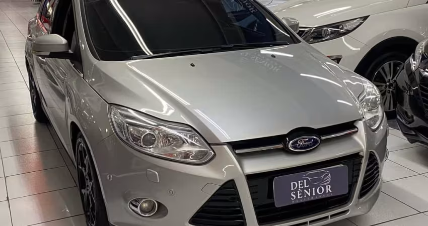 FORD FOCUS 2.0 16V/SE/SE Plus Flex 5p Aut.