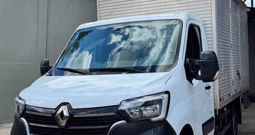 Caminhão Renault Master 24/25 com baú e único dono