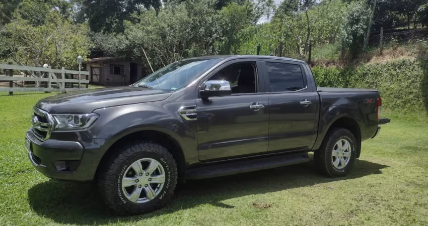  Ranger XLT 4x4 Diesel - Baixo Km