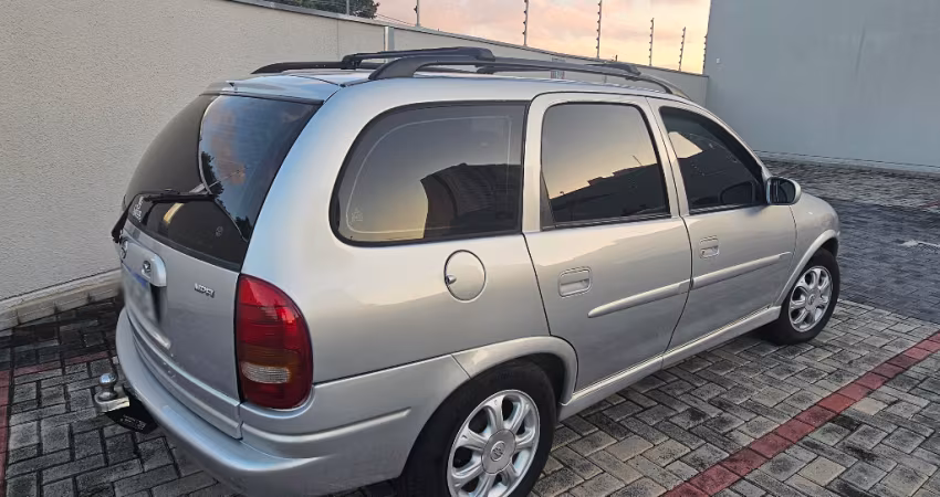 Corsa 1.6 Wagon GLS - Raridade