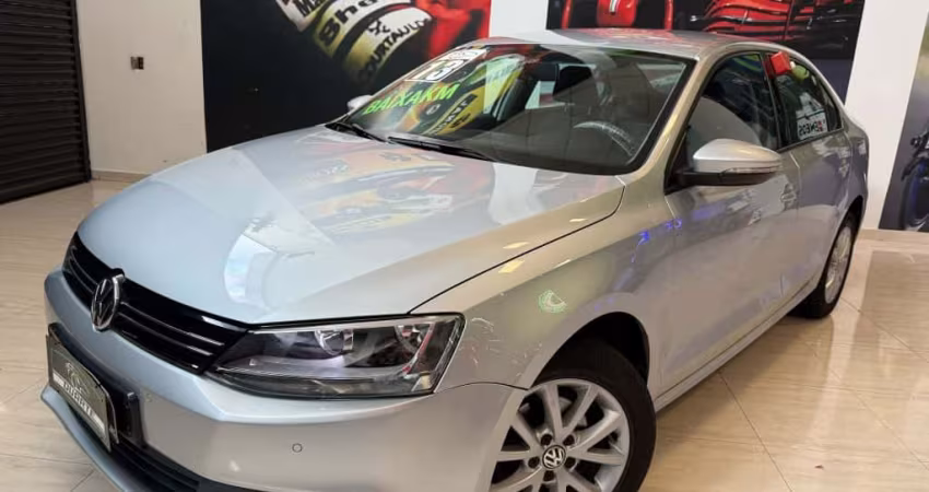 Volkswagen JETTA Comfortline 2.0 T.Flex 8V 4p Tipt.