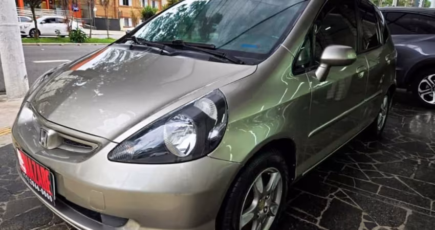 Honda Fit 2007 1.4 lx 8v gasolina 4p automático