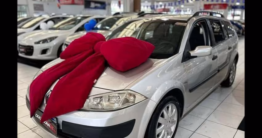 RENAULT MEGANE GRAND TOUR EXPRESSION 1.6 16V 4P 2011