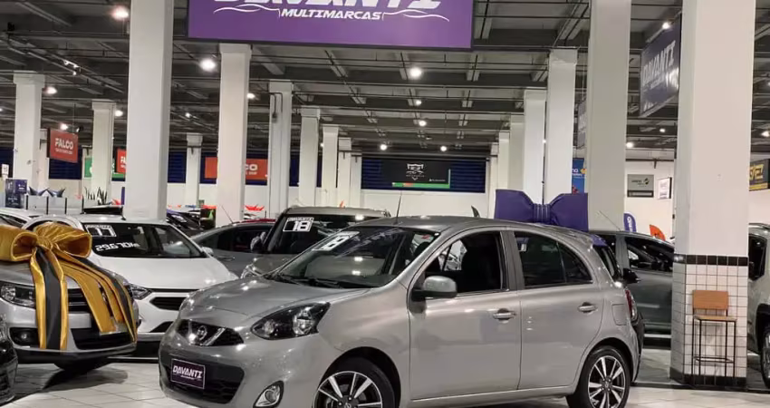 Nissan March Flex Automático