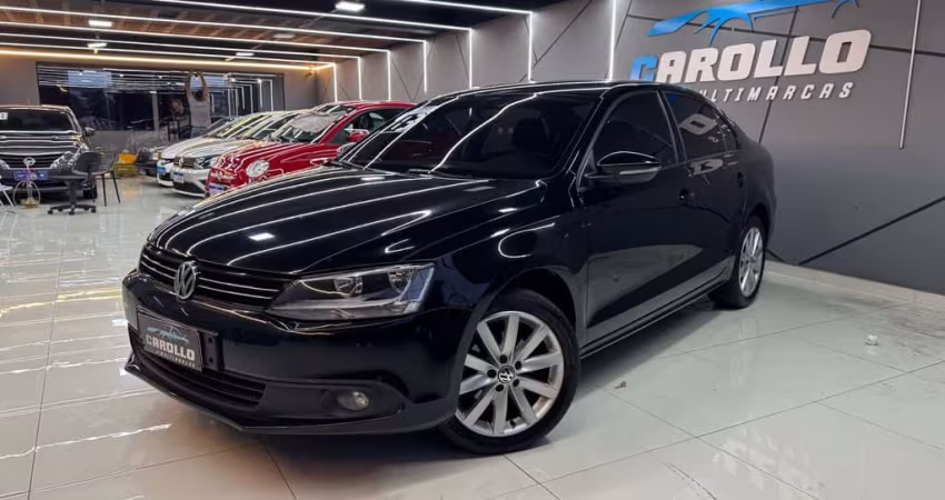 Volkswagen Jetta Flex Automático