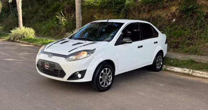 FORD FIESTA SE 1.6 IMPECÁVEL 