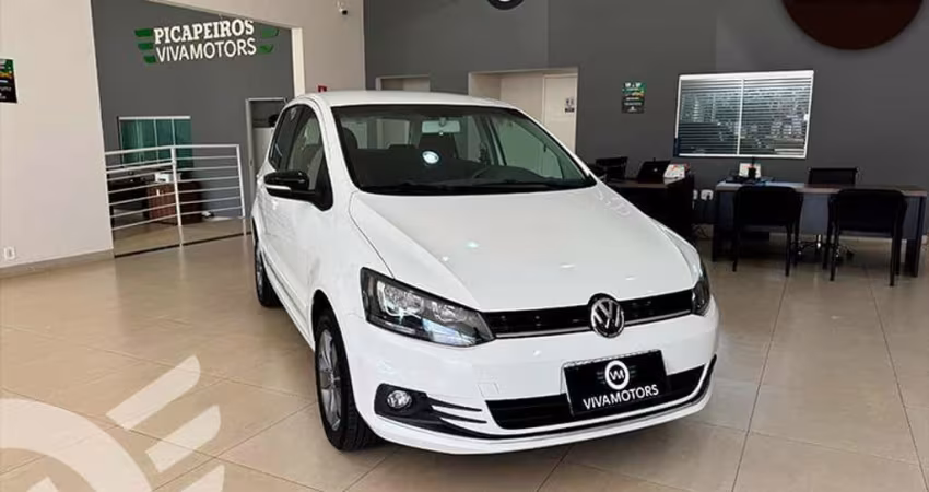 VOLKSWAGEN FOX CONNECT MB 2019