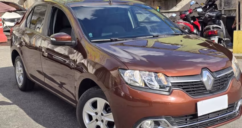 Renault Logan 2014 1.6 dynamique 8v flex 4p manual