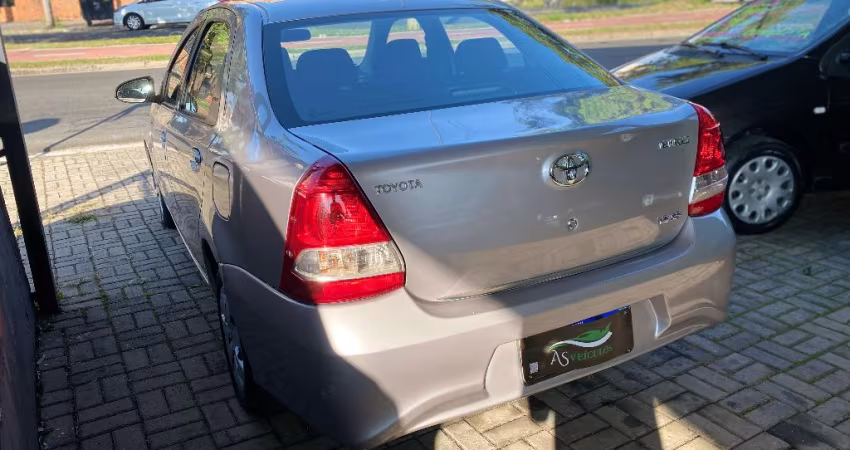 TOYOTA/ETIOS SD XS 15 AT