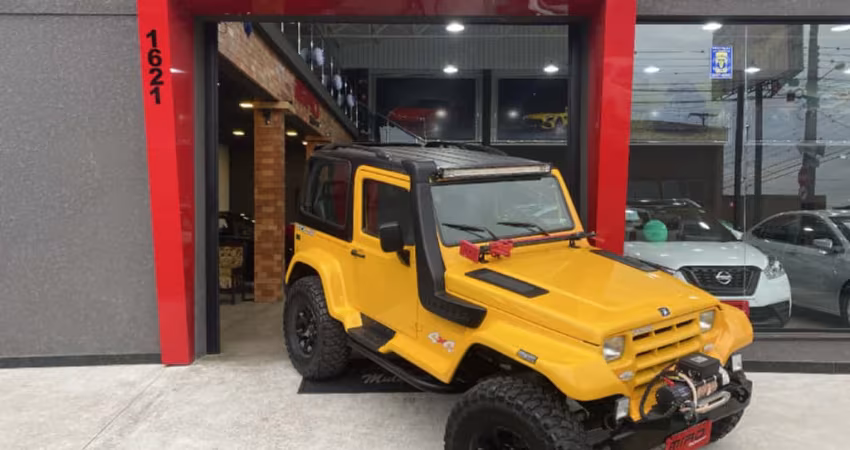 Troller T4 2.8 TETO RÍGIDO 12V TURBO INTERCOOLER DIESEL 2P MANUAL