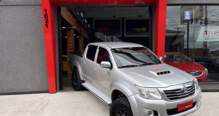 Toyota HILUX 3.0 SRV 4X4 CD 16V TURBO INTERCOOLER DIESEL 4P AUTOMÁTICO