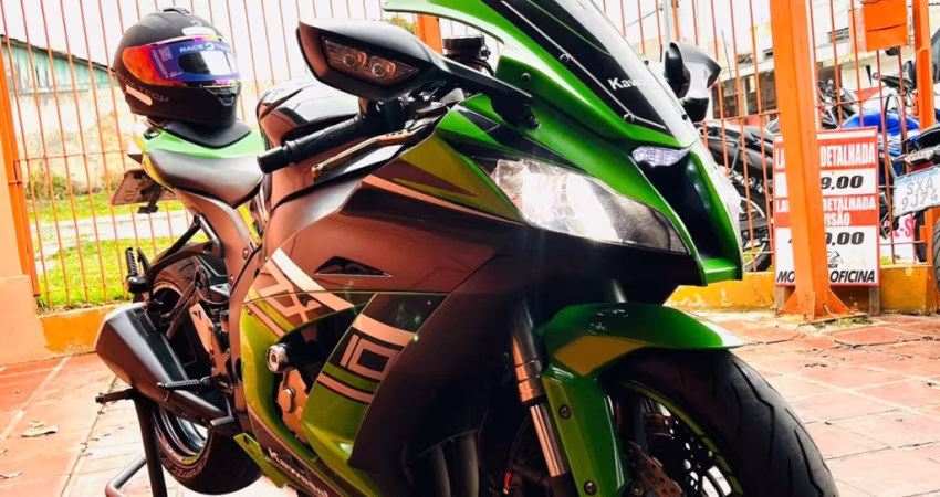 KAWASAKI NINJA ZX10R