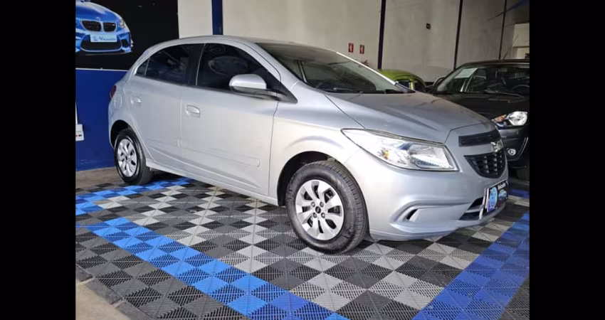 CHEVROLET ONIX HATCH LS 1.0 8V FlexPower 5p Mec.