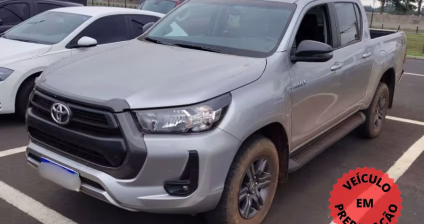 TOYOTA HILUX 2.8 SR 4X4 CD TURBO INTERCOOLER